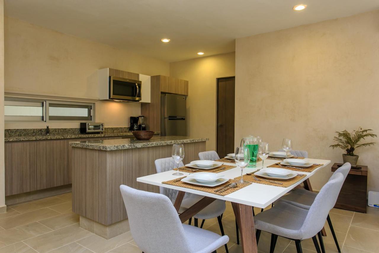 Charming Nature-Inspired Condos With Sultry Surroundings By Stella Rentals トゥルム 部屋 写真