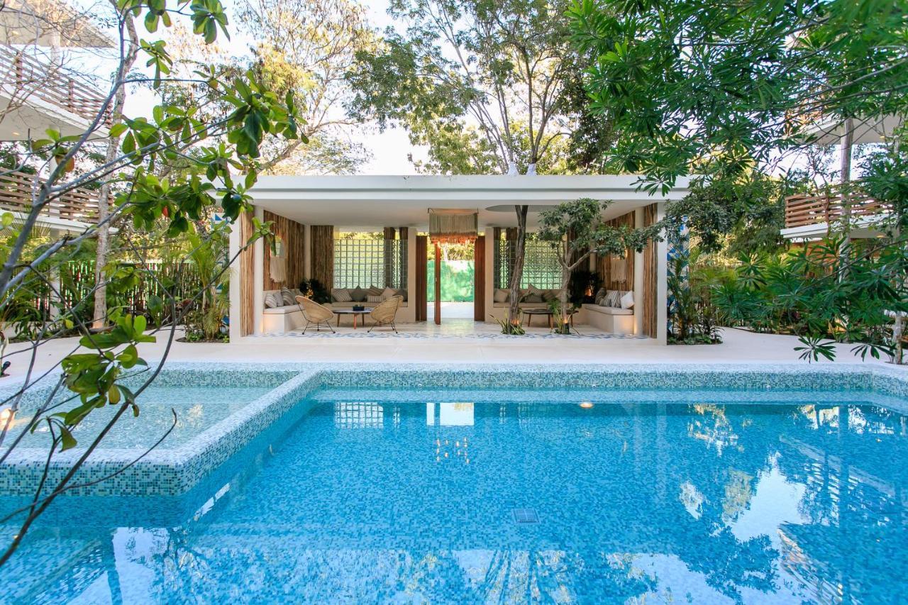 Charming Nature-Inspired Condos With Sultry Surroundings By Stella Rentals トゥルム エクステリア 写真