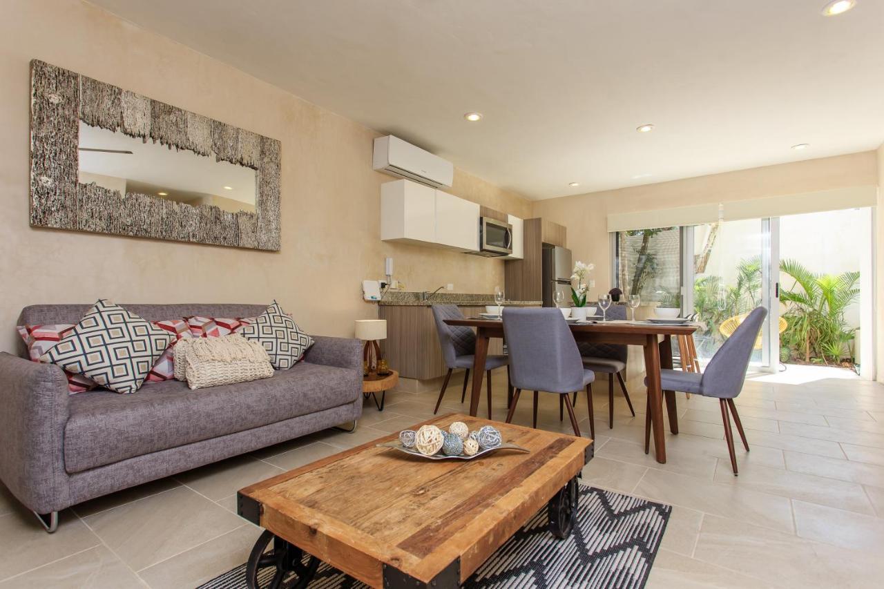 Charming Nature-Inspired Condos With Sultry Surroundings By Stella Rentals トゥルム エクステリア 写真