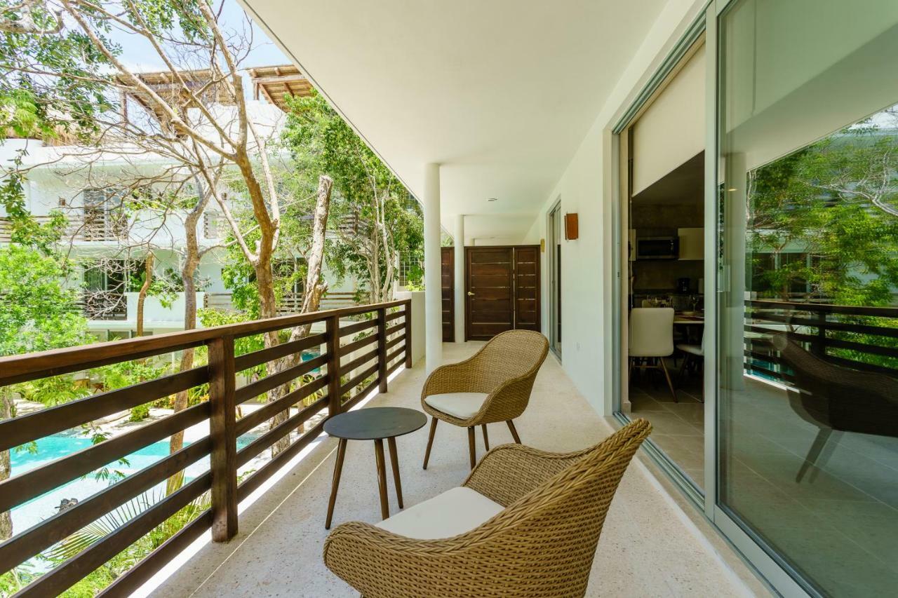 Charming Nature-Inspired Condos With Sultry Surroundings By Stella Rentals トゥルム エクステリア 写真